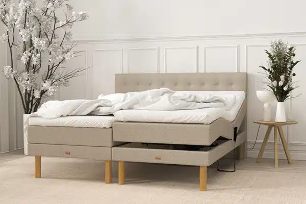 SÖVNN Deluxe Elevationsseng 180x200 Sand